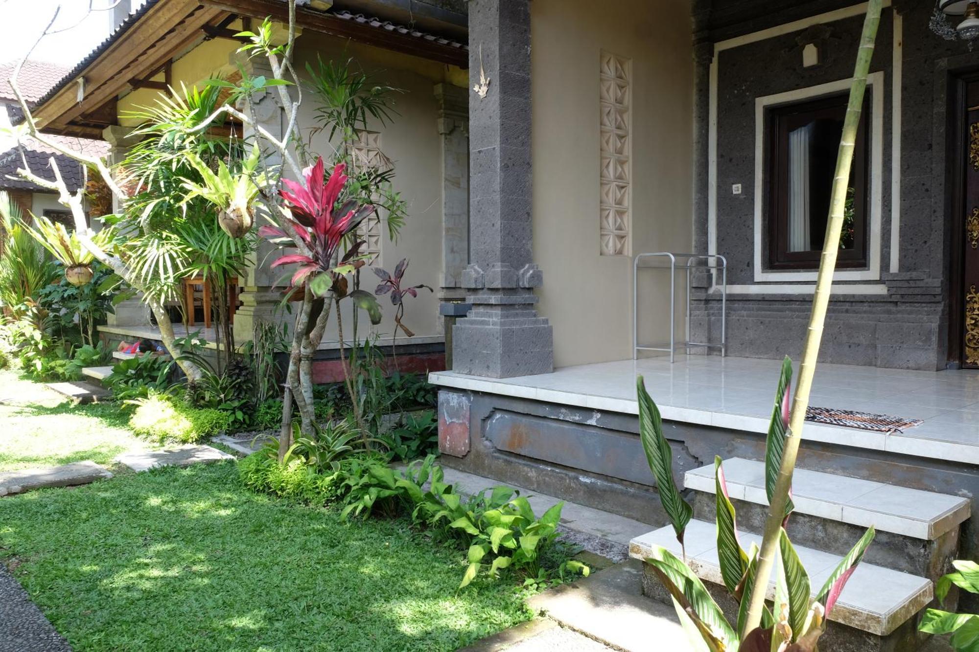 Suastika Guest House Ubud 外观 照片