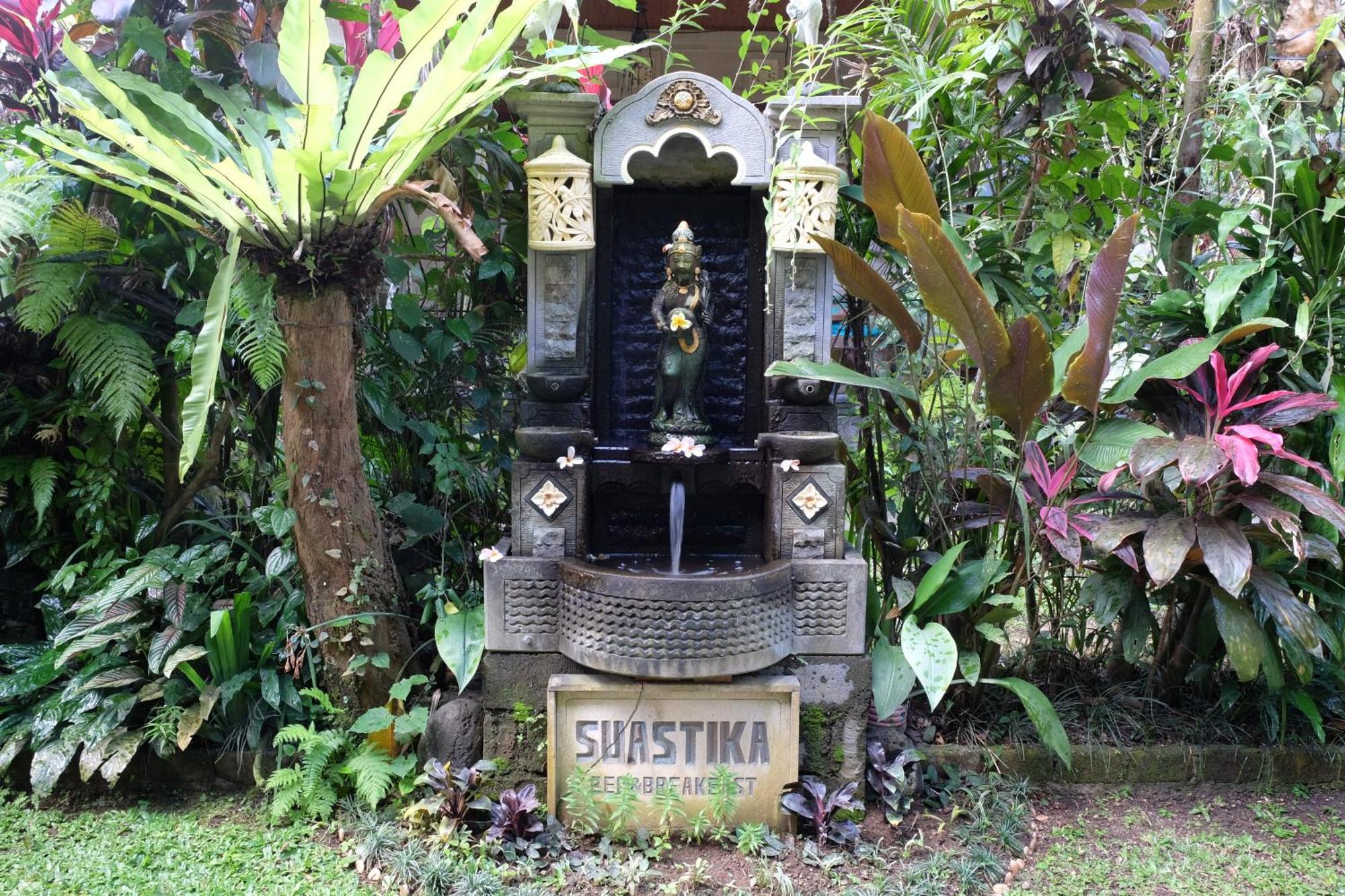 Suastika Guest House Ubud 外观 照片