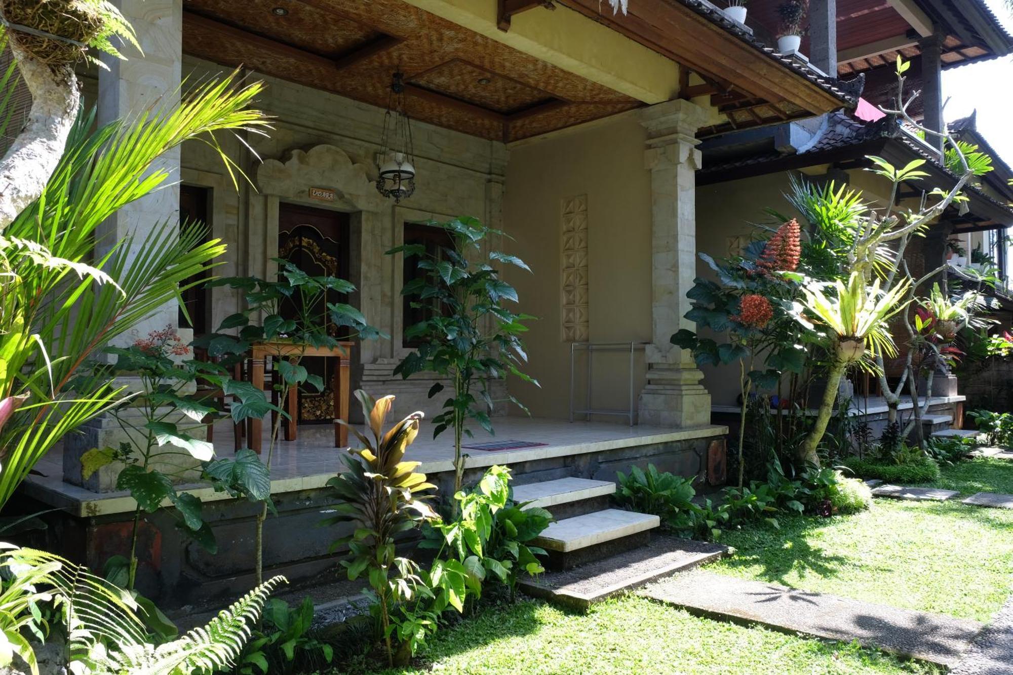 Suastika Guest House Ubud 外观 照片